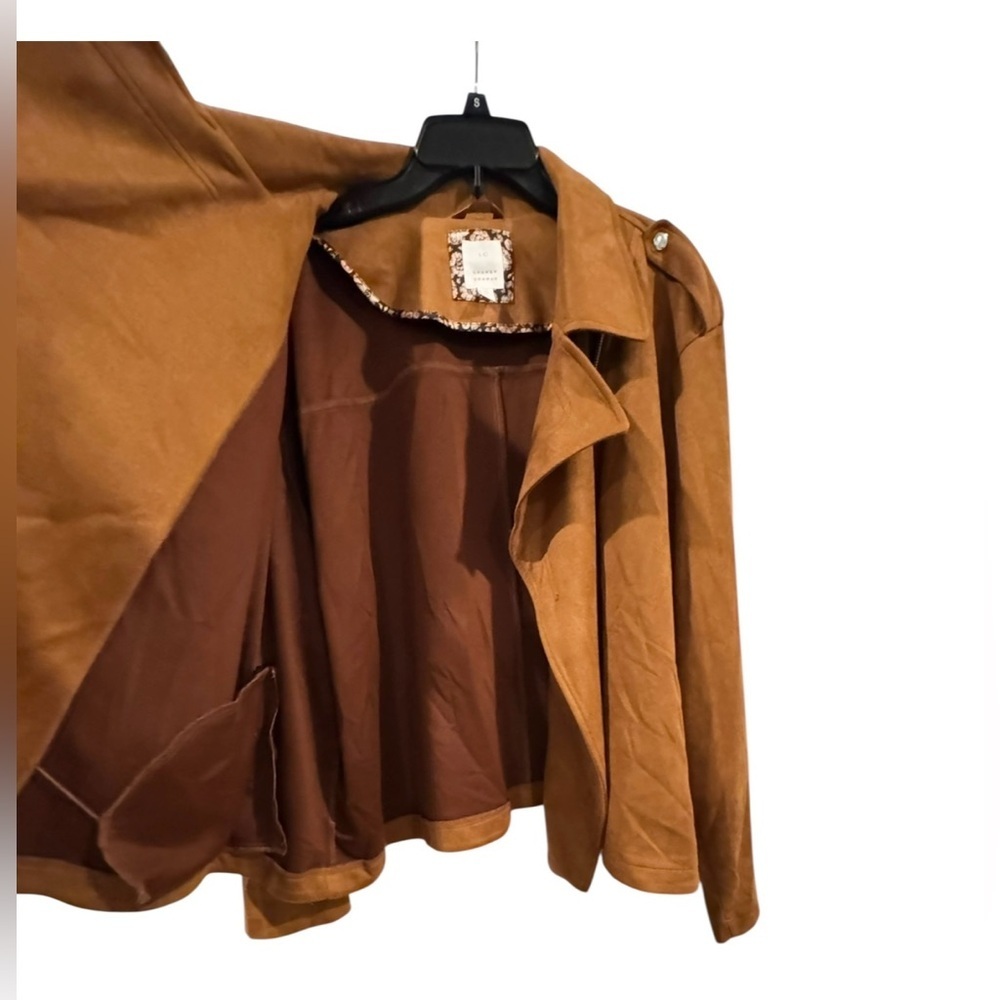 NWT Lauren Conrad Women’s Plus 4X Faux Suede Tan Motorcycle Jacket - Picture 5 of 10